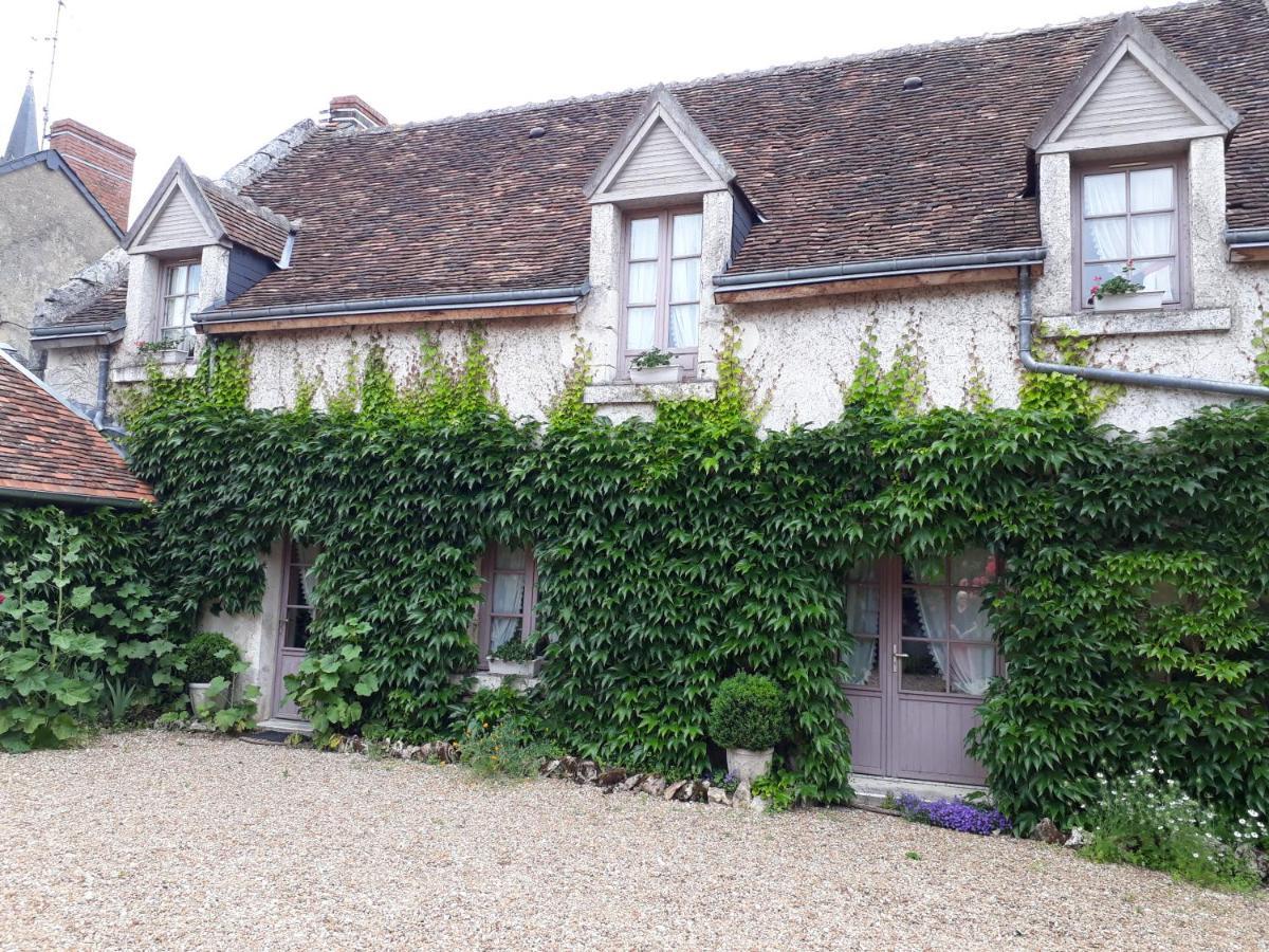 La Levriere Bed & Breakfast Nouans-les-Fontaines ภายนอก รูปภาพ